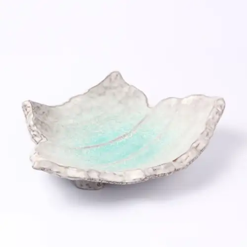 #BY-0532C; Ceramic plate 10.75" #595