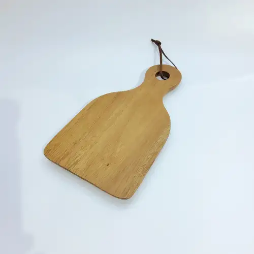#AC3117;  Acacia wood board 31x16.7cm