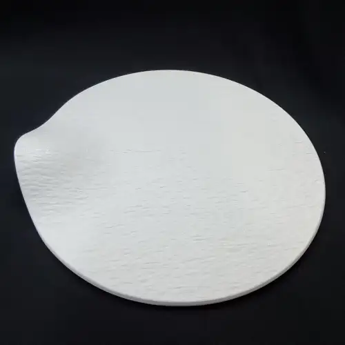 #BS8843-WT; Ceramic rd. 23cm slate shape - WT