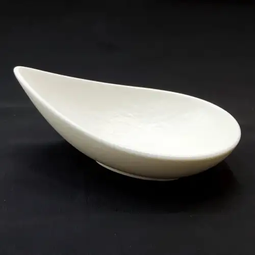 #BS9055-WT; Ceramic oval bowl 13cm - WT