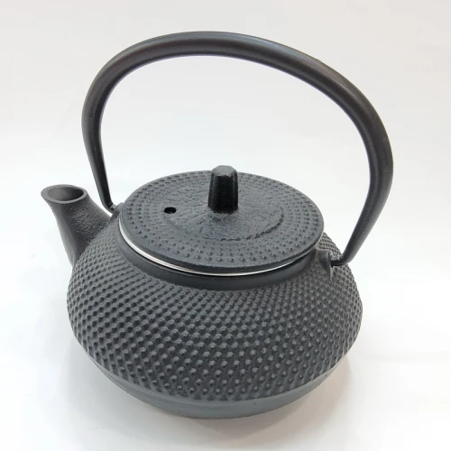 #SQ3475; Cast iron tea pot 0.6L