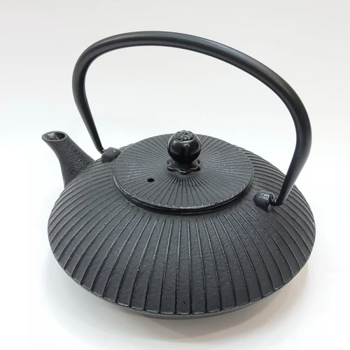 #SQ8944; Cast Iron Tea Pot 0.8L